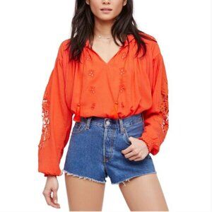 Free People 'Tropical Summer' Hooded Top in RED (XS)